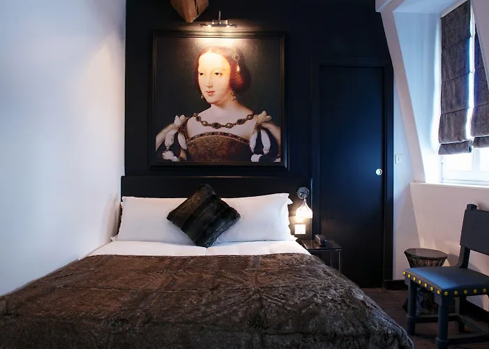 Le Clos De Notre Dame 3* Paris