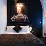 Otel Le Clos De Notre Dame