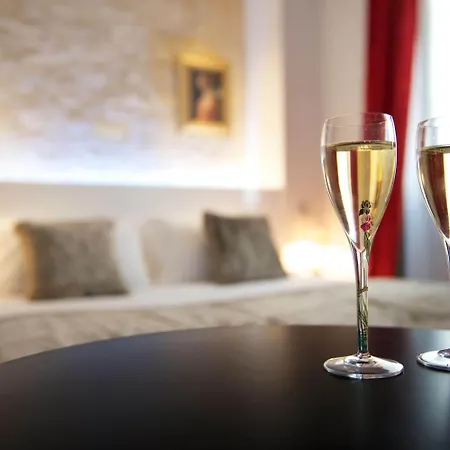 Hotel Le Clos De Notre Dame Paryż