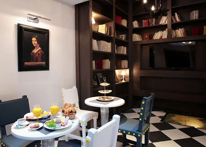 Le Clos De Notre Dame 3* Paris