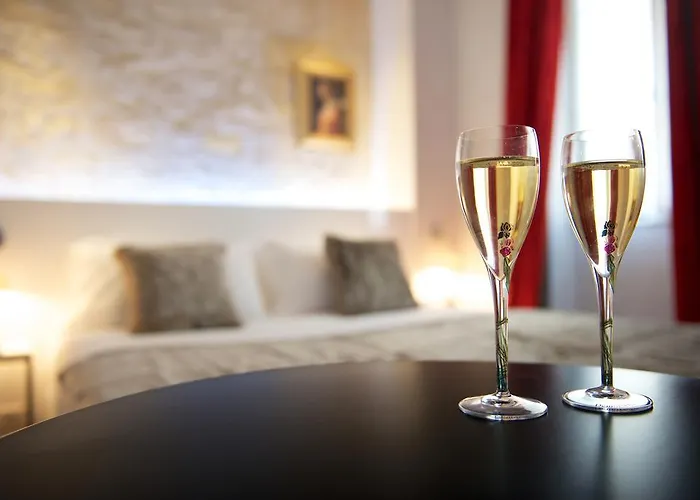 Hotel Le Clos De Notre Dame 3*